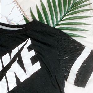 Nike crop top retro